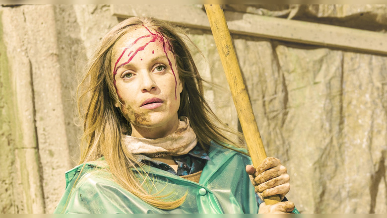 кадр из фильма Запертый заживо