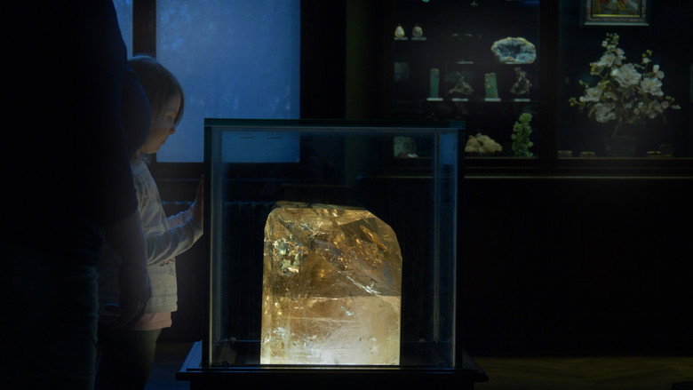 кадр из фильма Little, Big, and Far