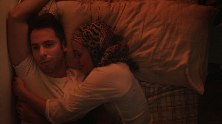 кадр из фильма Amira & Sam