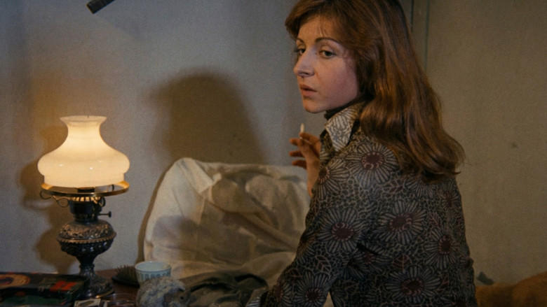 кадр из фильма Cine mă strigă?