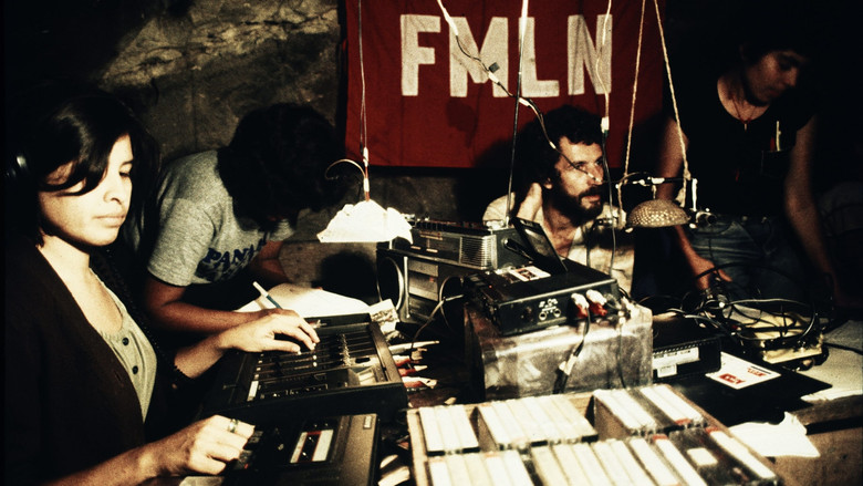 кадр из фильма Radio Venceremos