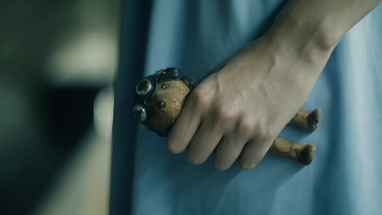 кадр из фильма Papier-mâché