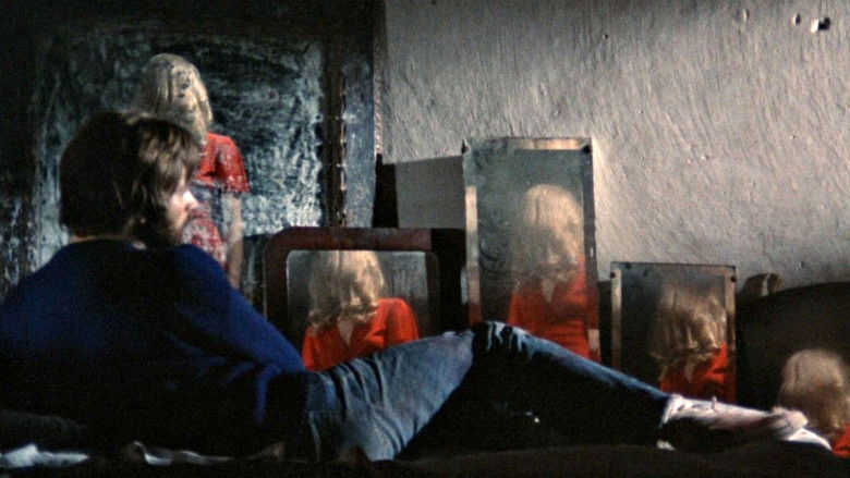 кадр из фильма Тихое местечко за городом