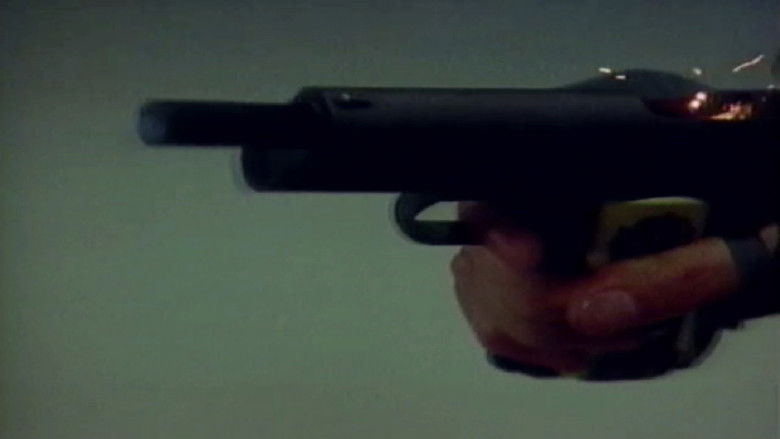 кадр из фильма 死神の使者　ＤＥAＴＨ　ＭＥＳＳＥＮＧＥＲ