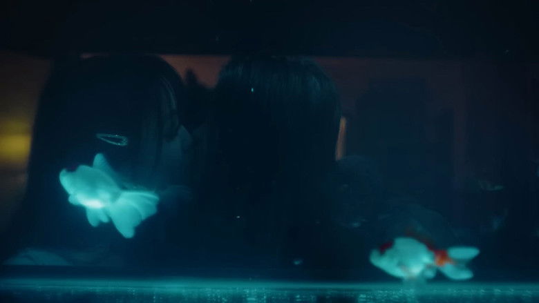кадр из фильма Lucky Fish