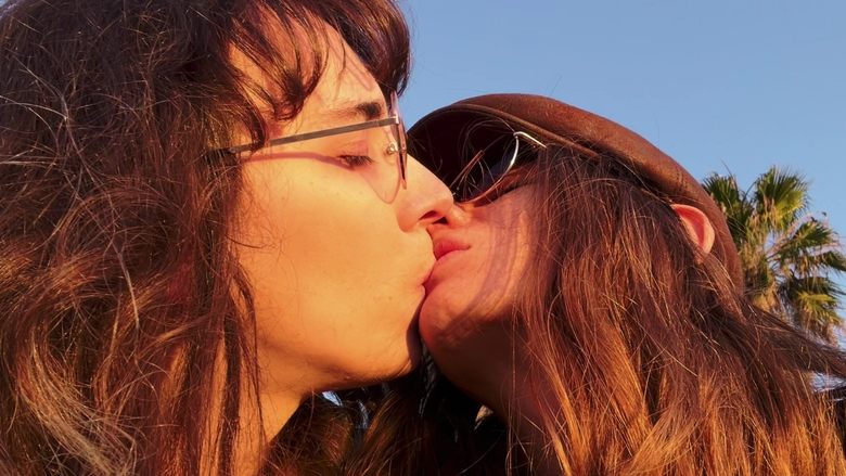 кадр из фильма I Wish I Were a Camera