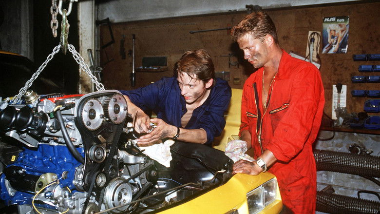 кадр из фильма Рискованные гонки