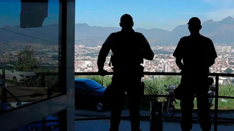 кадр из фильма Rio do Medo