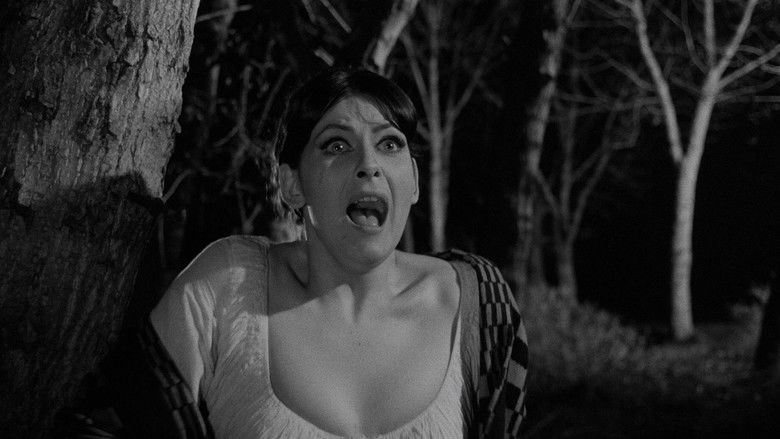 кадр из фильма Ангел для сатаны