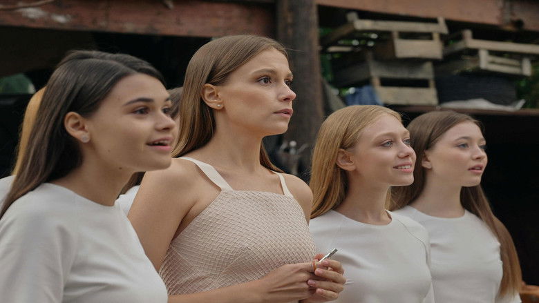 кадр из фильма Два холма. Фильм