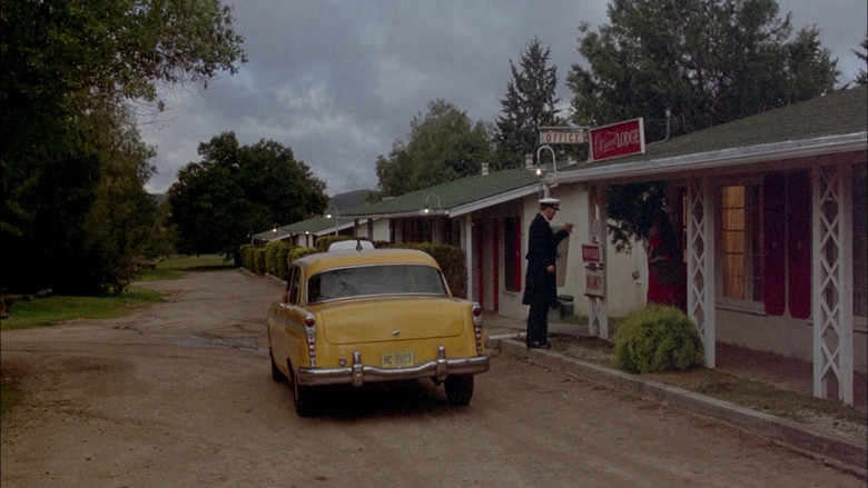 кадр из фильма Непримиримые противоречия