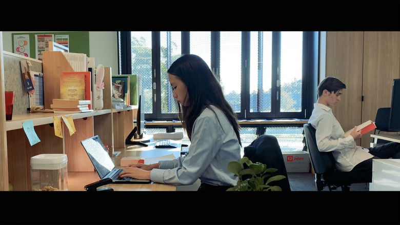 кадр из фильма Tracks