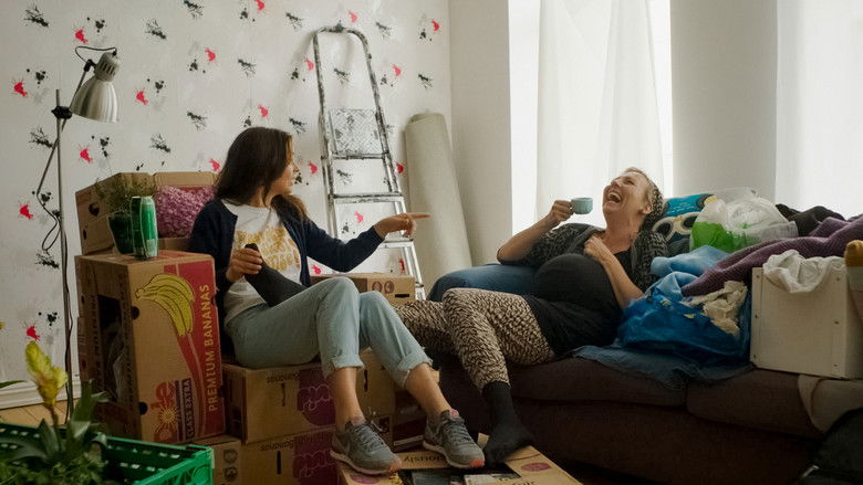 кадр из фильма Жизнь продолжается