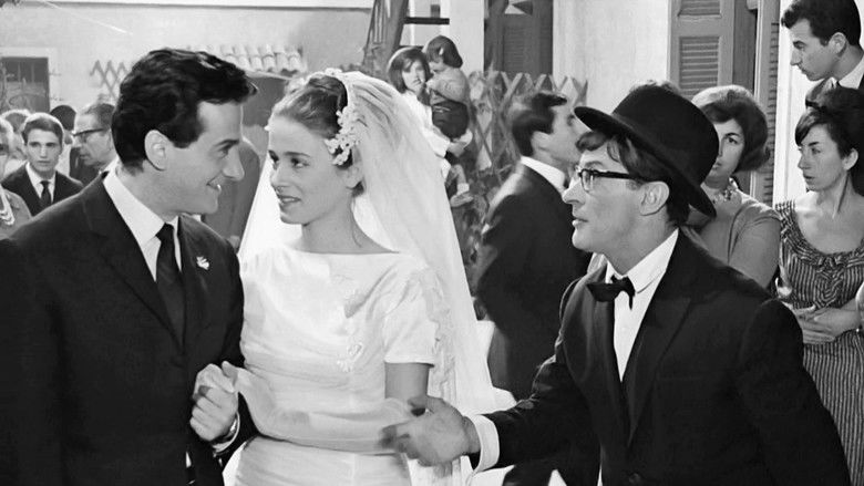 кадр из фильма Οι Κυρίες Της Αυλής