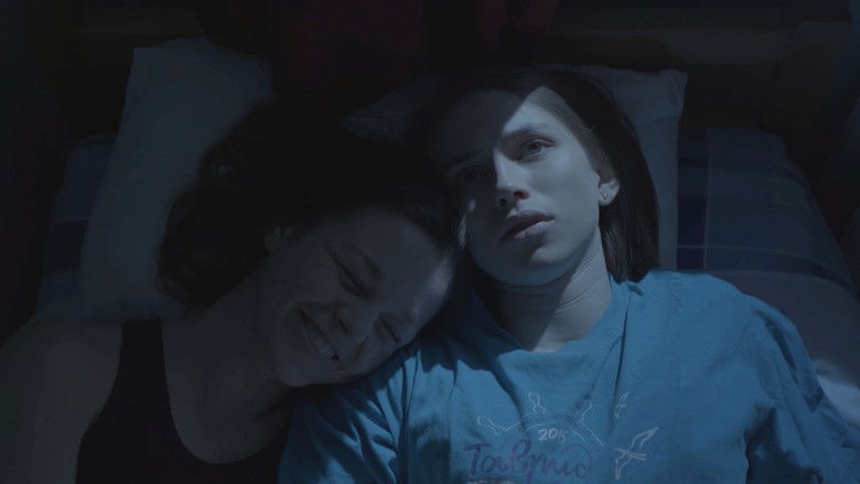 кадр из фильма Для всех я умерла