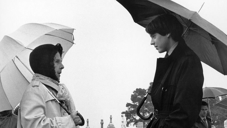 кадр из фильма Гарольд и Мод