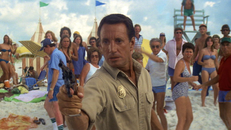 кадр из фильма Челюсти 2