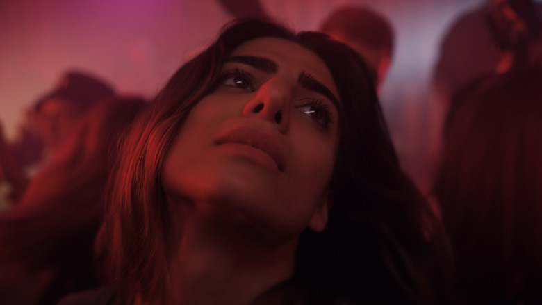 кадр из фильма Dylan & Zoey