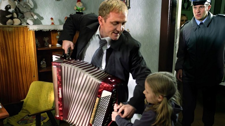 кадр из фильма Komornik