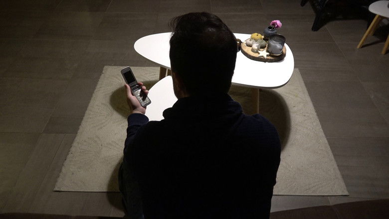 кадр из фильма Le Ciel Nous Regarde