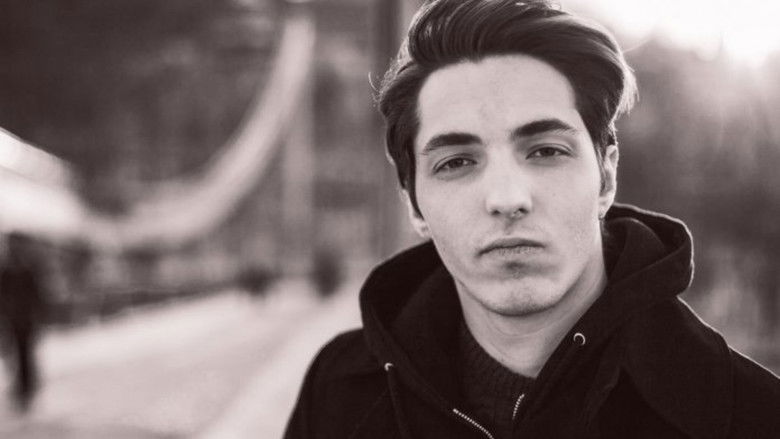 кадр из фильма Você tem Olhos Tristes