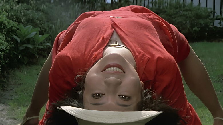 кадр из фильма 泣く女