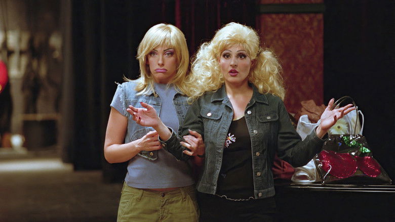 кадр из фильма В шоу только девушки