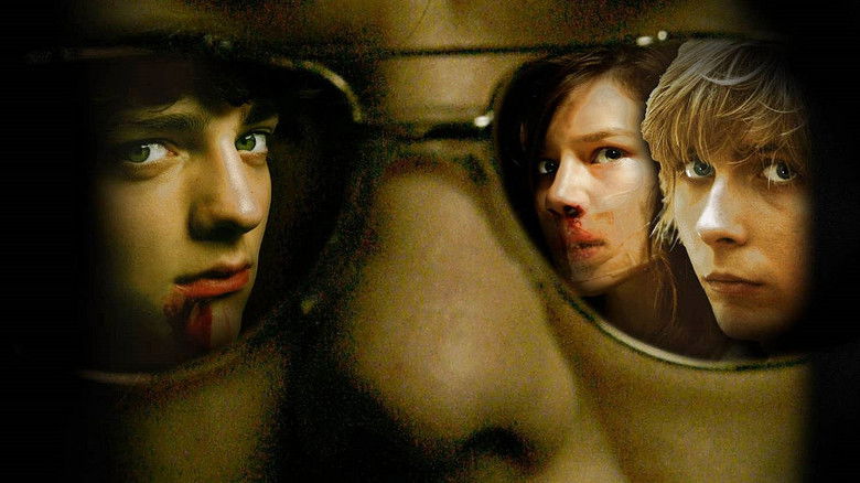 кадр из фильма Служители