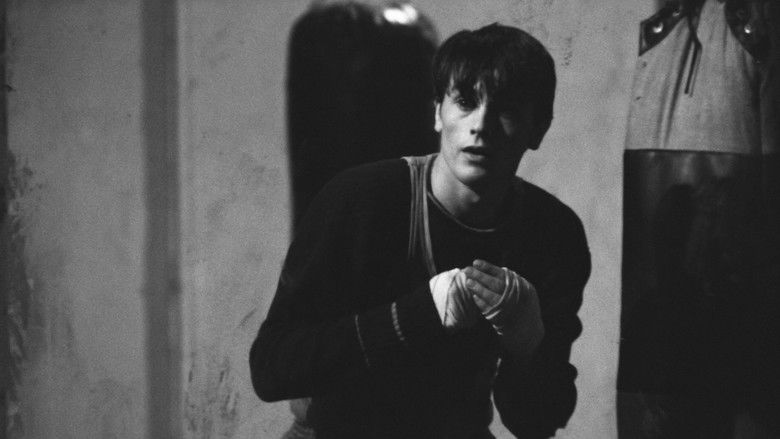 кадр из фильма Рокко и его братья