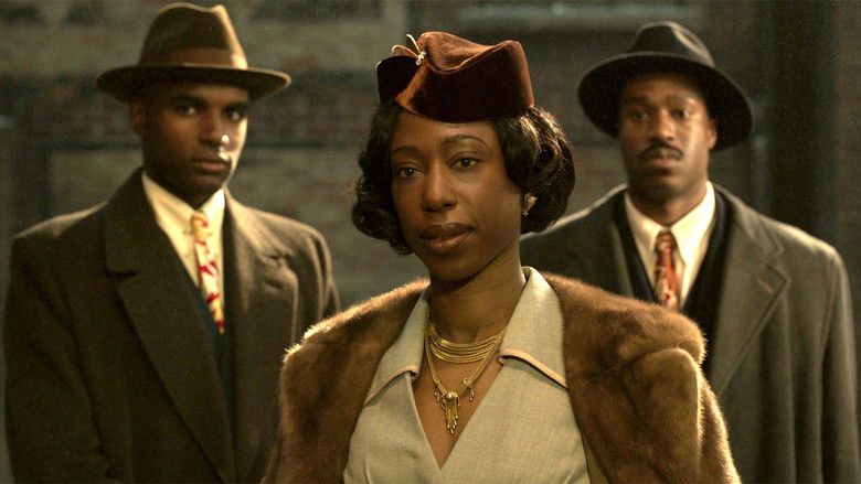 кадр из фильма Костюм