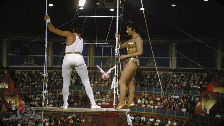кадр из фильма Трапеция