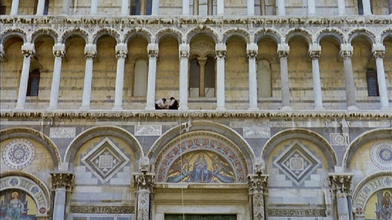 кадр из фильма С добрым утром, Вавилон