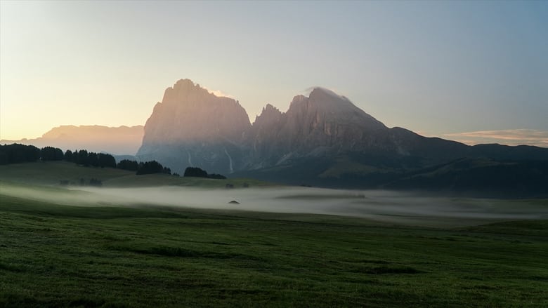 кадр из фильма The Invisible Beauty