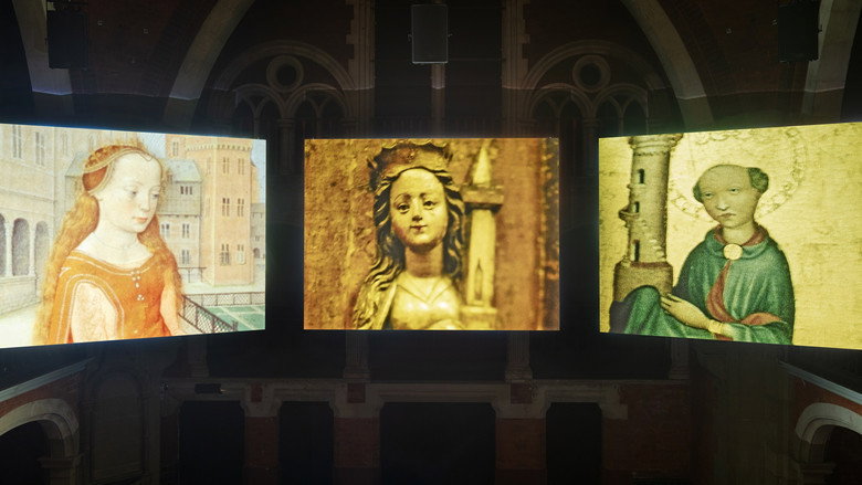 Sisters, Saints and Sibyls