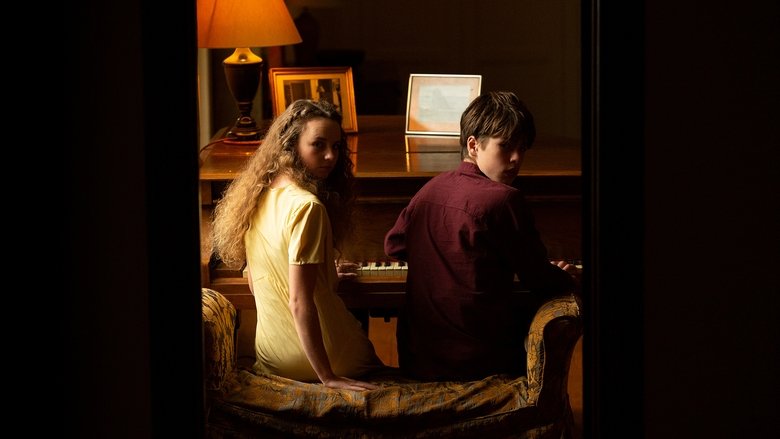 кадр из фильма Проклятие мачехи