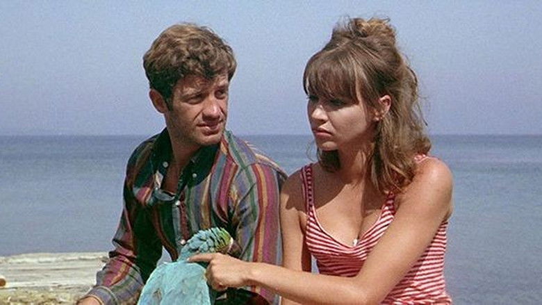 кадр из фильма Безумный Пьеро