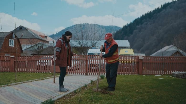 кадр из фильма Між небом та горами