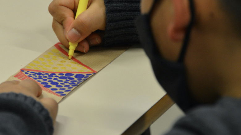 кадр из фильма Il Centro per i Giovani - volti, racconti ed esperienze sotto la mascherina