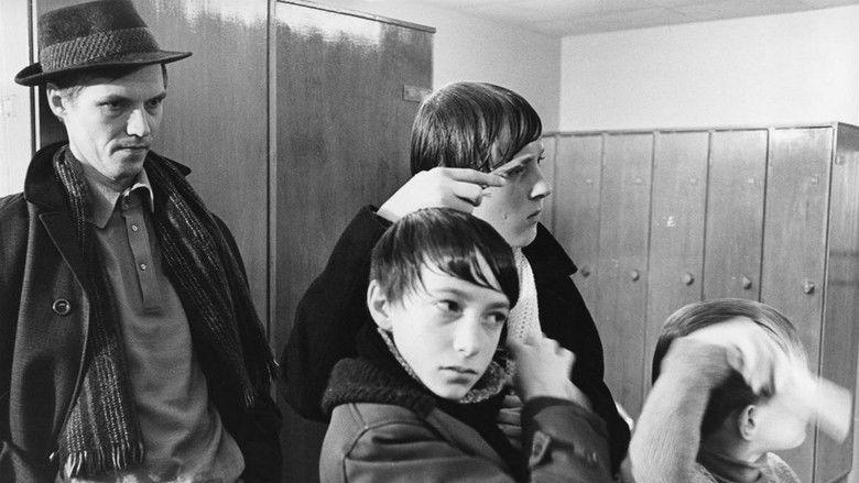 кадр из фильма Ole dole doff