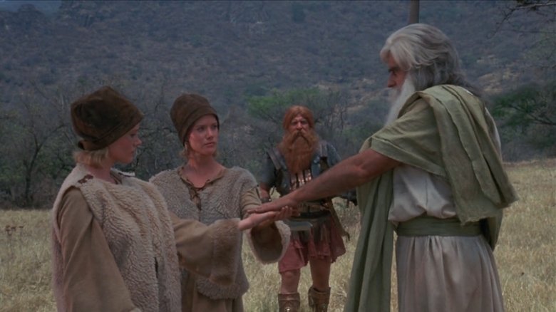 кадр из фильма Sorceress