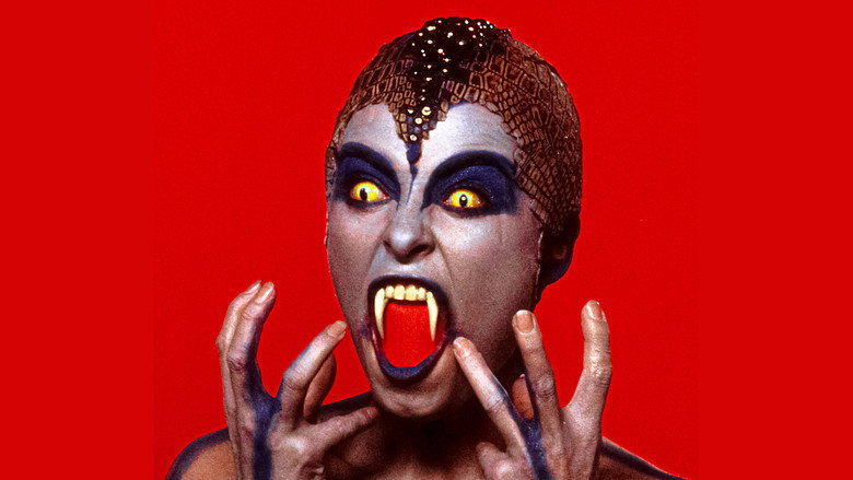 кадр из фильма Логово белого червя