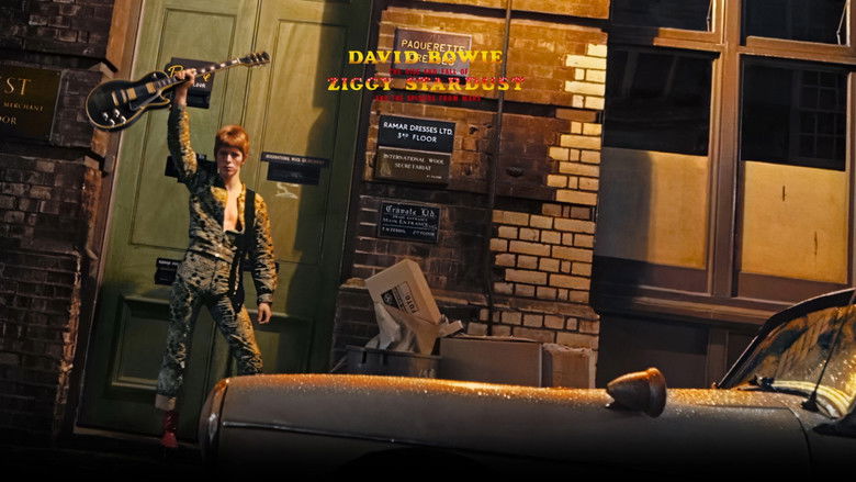 кадр из фильма David Bowie: The Rise And Fall Of Ziggy Stardust And The Spiders From Mars (2024 Dolby Atmos Mix)