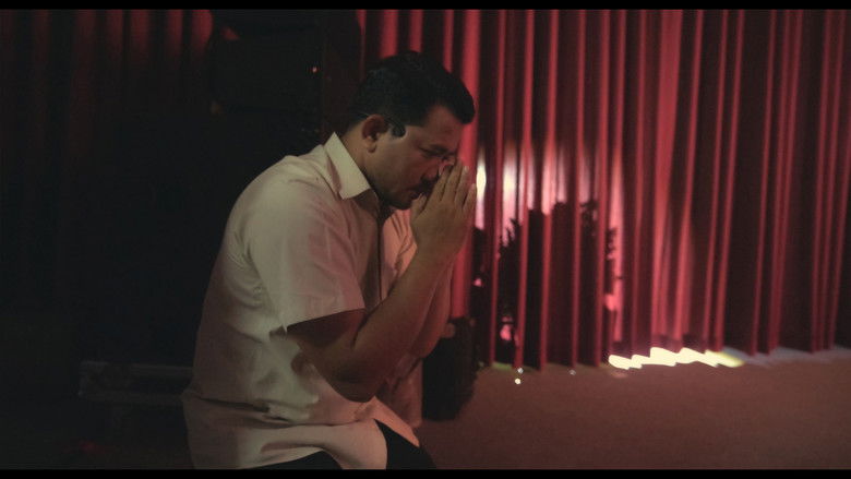 кадр из фильма និយាយឡើងវិញ