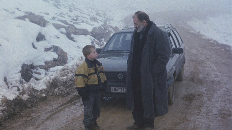 кадр из фильма Вечность и один день