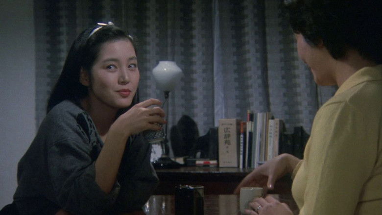 кадр из фильма Свастика