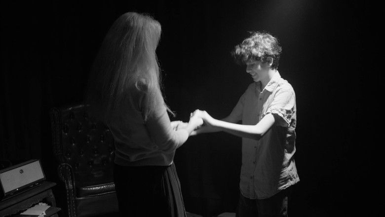 кадр из фильма Dust