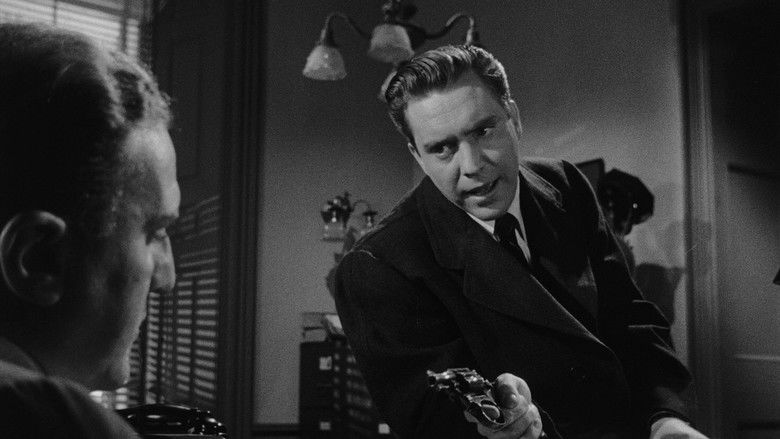 кадр из фильма Паутина