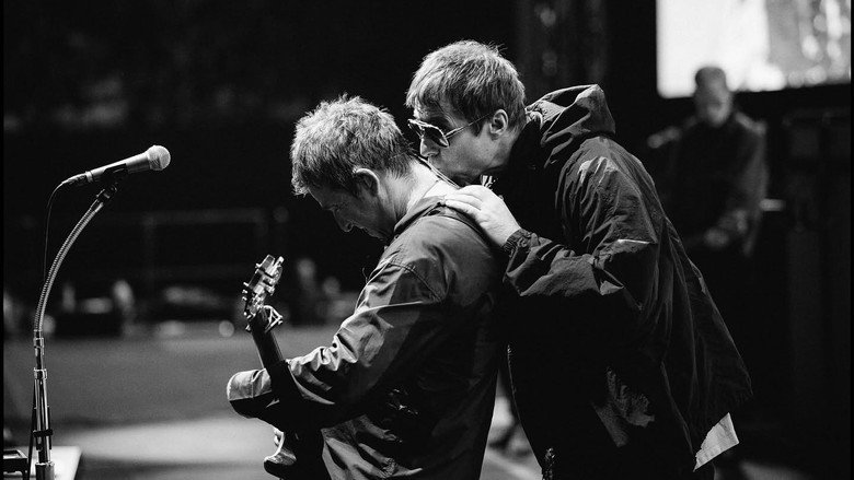 кадр из фильма Oasis: Don't Look Back in Anger