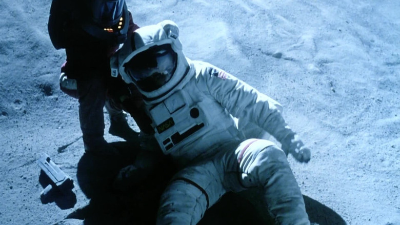 кадр из фильма Ловушка на Луне