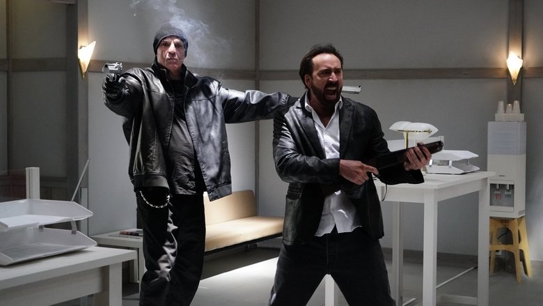 кадр из фильма Узники страны призраков